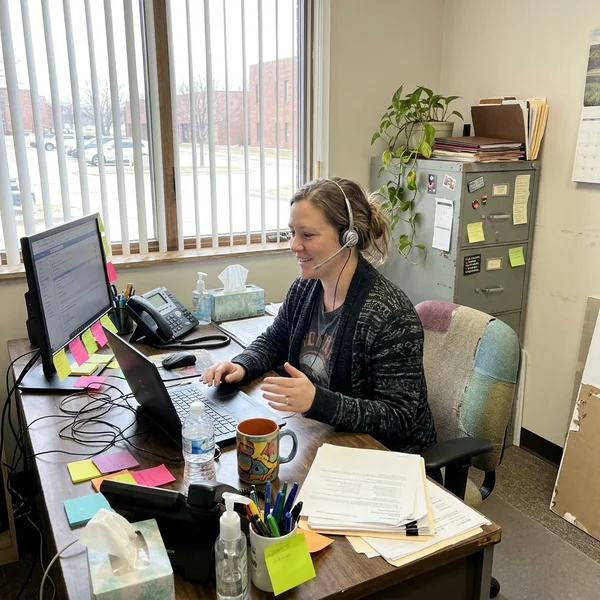 Hillary Jennings, Customer Support