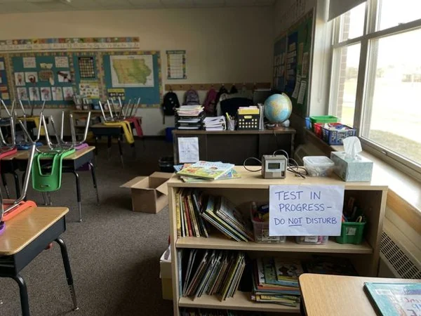 Radon monitor in an Iowa school classroom during after-hours testing